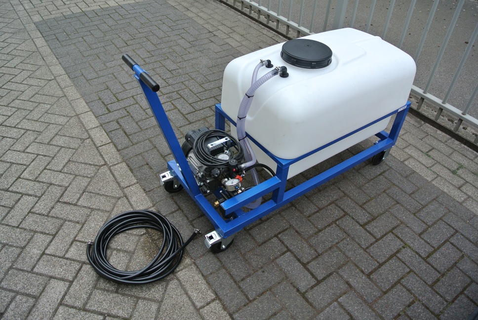 Spuitkar 200L